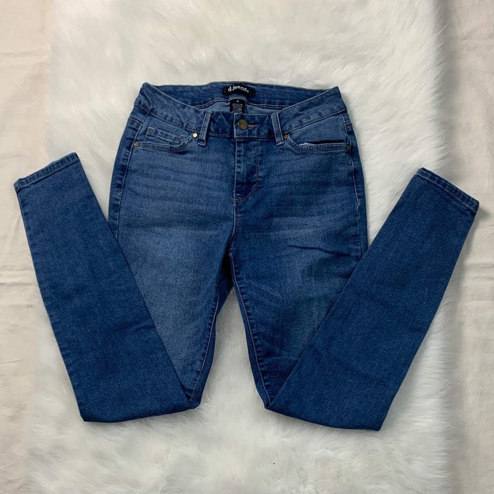 d. jeans Women's Classic Blue Skinny Jeans